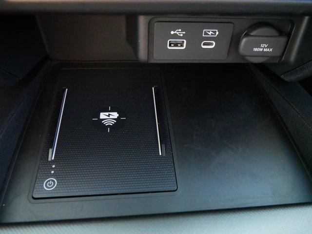 Photo of 2025 Platinum White Pearl Honda Ridgeline