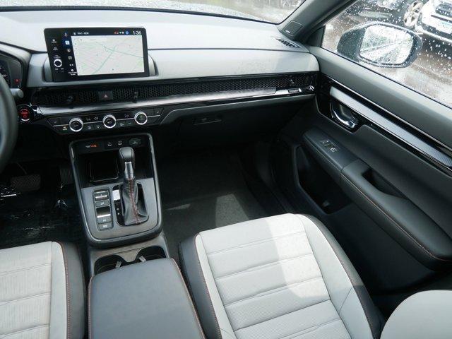 Photo of 2026 Platinum White Pearl Honda CR-V Hybrid