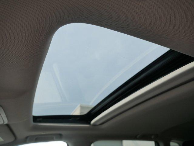Photo of 2026 Crystal Black Pearl Honda CR-V