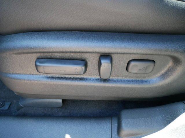 Photo of 2025 Platinum White Pearl Honda Ridgeline