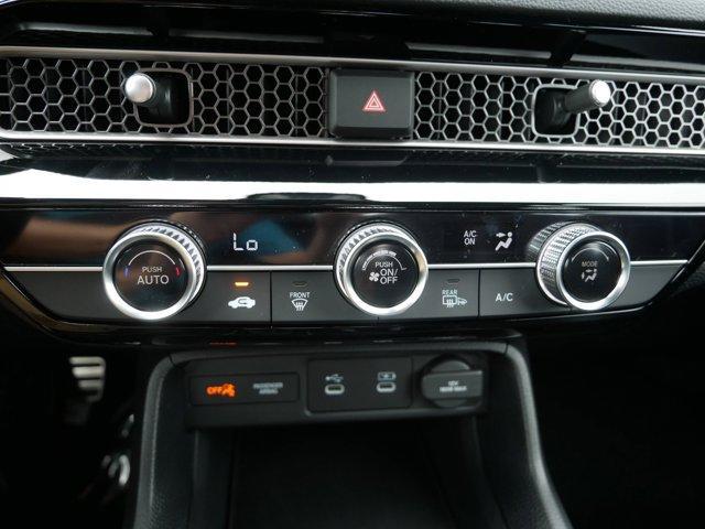 Photo of 2026 Platinum White Pearl Honda Civic