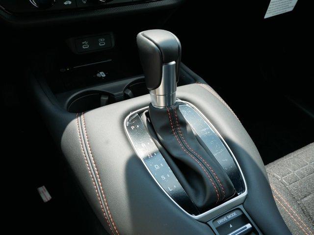 Photo of 2026 Platinum White Pearl Honda HR-V