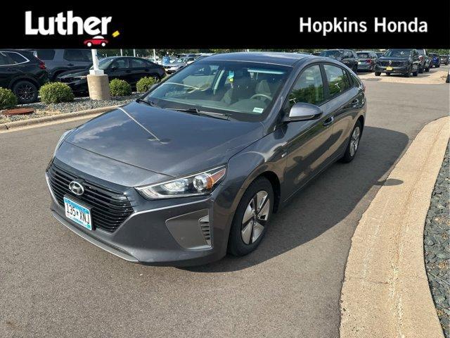 Photo of 2019 Summit Gray Hyundai IONIQ Hybrid