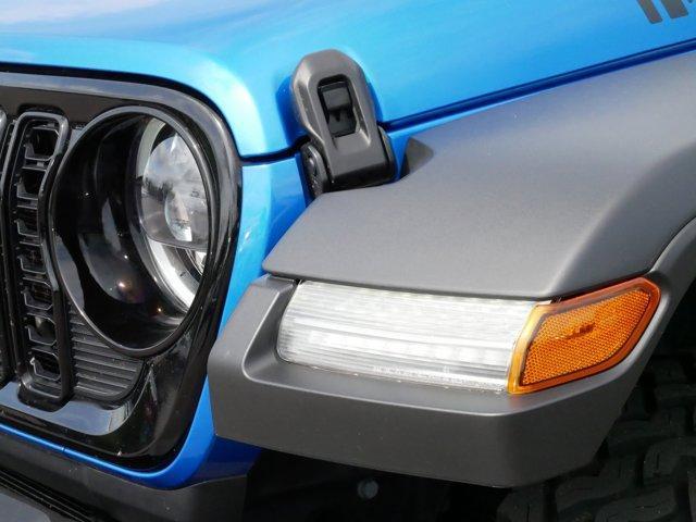 Photo of 2024 Hydro Blue Pearlcoat Jeep Wrangler