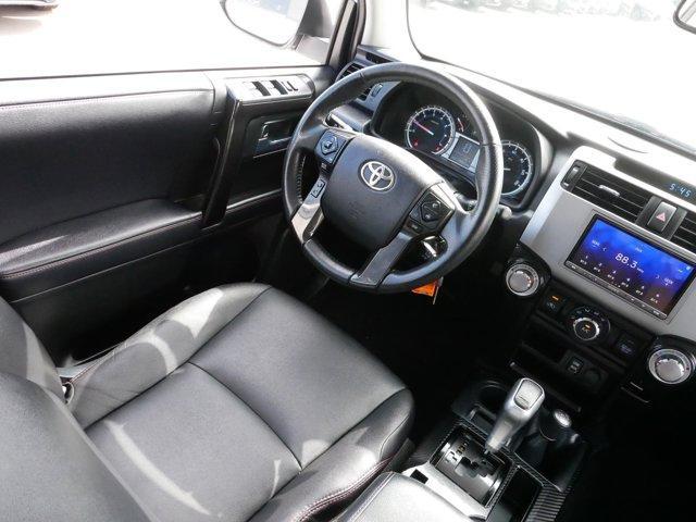 Photo of 2018 Super White Toyota 4Runner
