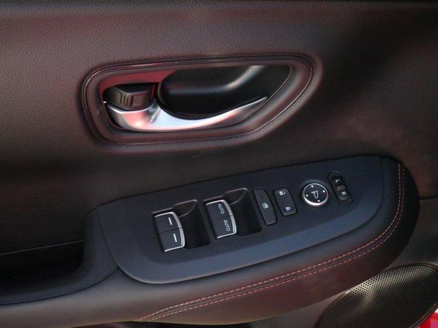 Photo of 2025 Milano Red Honda HR-V