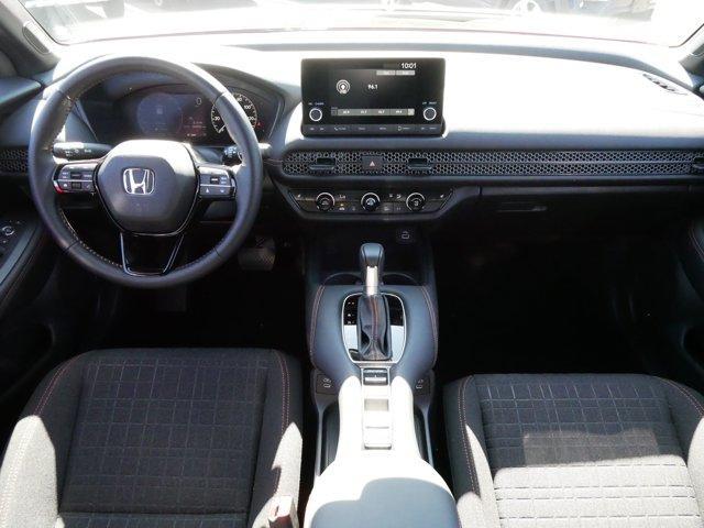 Photo of 2025 Milano Red Honda HR-V