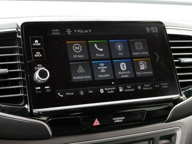 Photo of 2025 Solar Silver Metallic Honda Ridgeline