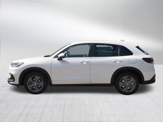 Photo of 2026 Platinum White Pearl Honda HR-V