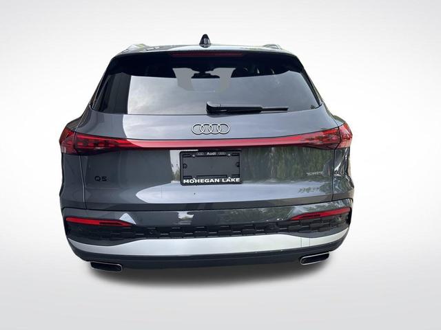 Photo of 2025 Tambora Gray Metallic Audi Q5