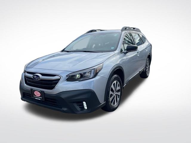 Photo of 2022 Ice Silver Metallic Subaru Outback