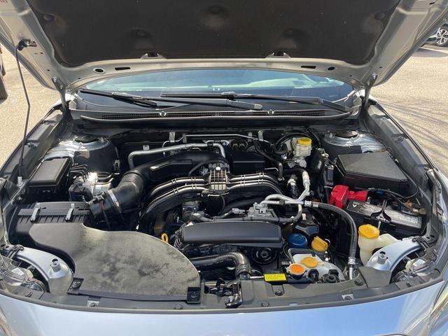 Photo of 2022 Ice Silver Metallic Subaru Outback