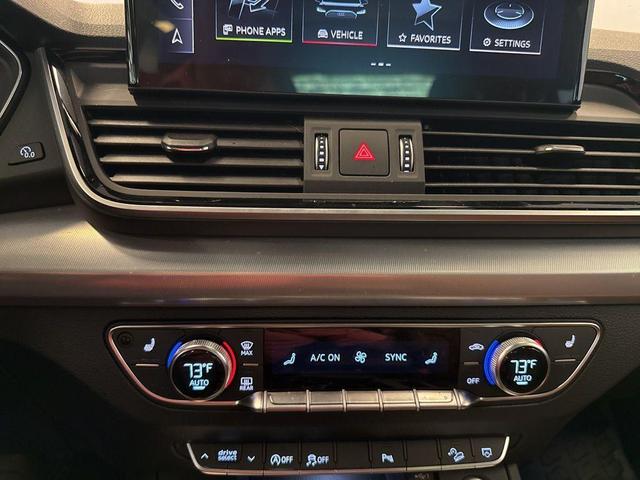 Photo of 2025 Glacier White Metallic Audi Q5