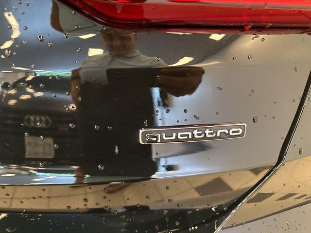 Photo of 2025 Mythos Black Metallic Audi Q3