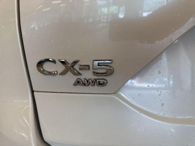 Photo of 2021 Snowflake White Pearl Mazda CX-5