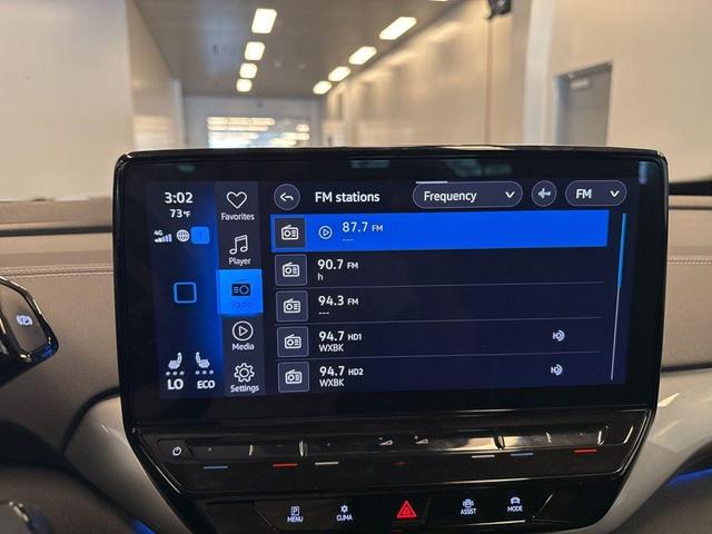 Photo of 2023 Pure Gray Volkswagen ID.4