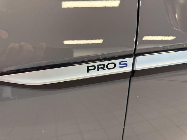 Photo of 2023 Pure Gray Volkswagen ID.4