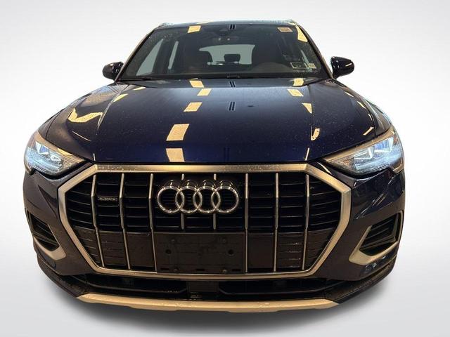 Photo of 2022 Navarra Blue Metallic Audi Q3