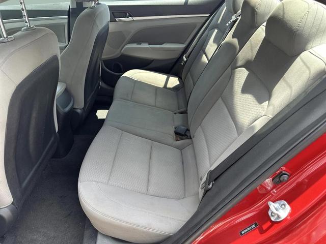 Photo of 2019 Scarlet Red Hyundai ELANTRA