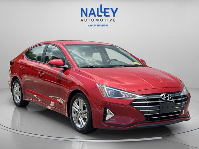 Photo of 2019 Scarlet Red Hyundai ELANTRA