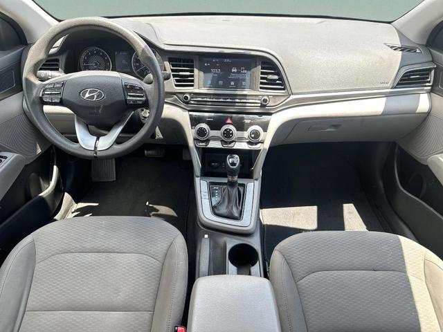 Photo of 2019 Scarlet Red Hyundai ELANTRA