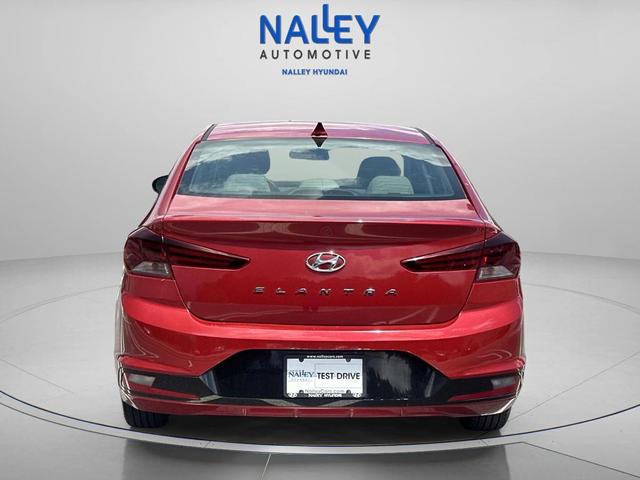 Photo of 2019 Scarlet Red Hyundai ELANTRA