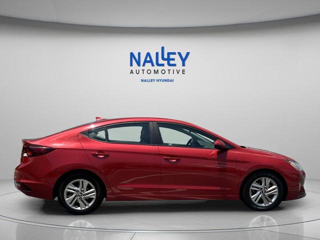 Photo of 2019 Scarlet Red Hyundai ELANTRA