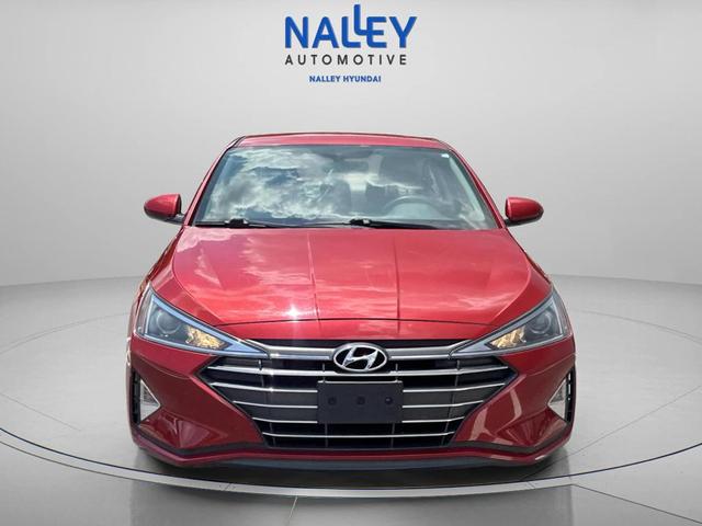 Photo of 2019 Scarlet Red Hyundai ELANTRA