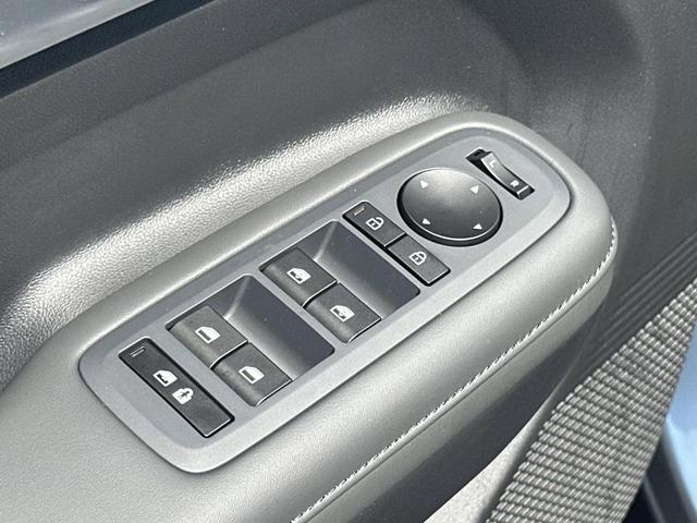 Photo of 2026 Shimmering Silver Hyundai SANTA FE