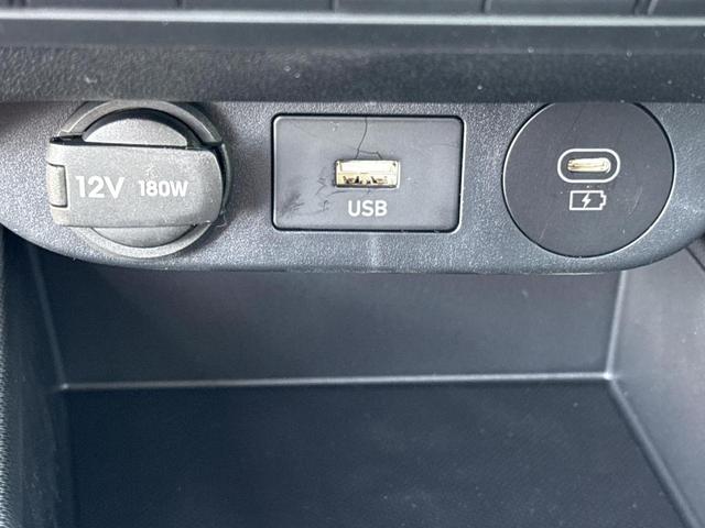 Photo of 2025 Black Hyundai ELANTRA HEV