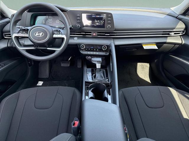 Photo of 2025 Black Hyundai ELANTRA HEV