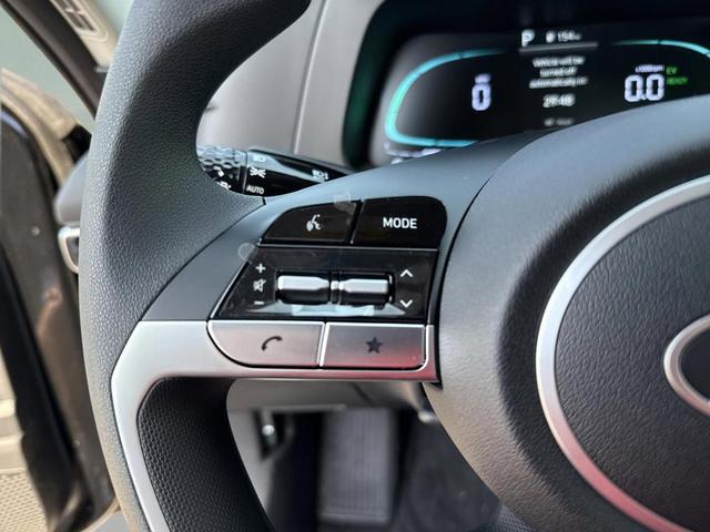 Photo of 2025 Black Hyundai ELANTRA HEV