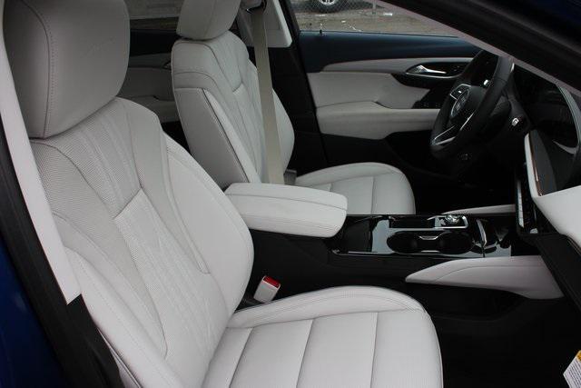 Photo of 2025 Calypso Blue Metallic Buick Envision