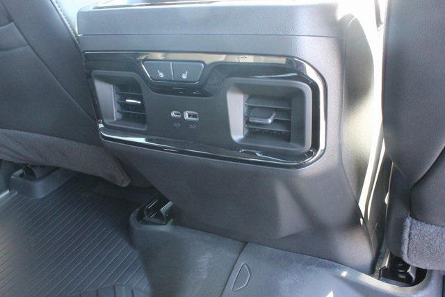 Photo of 2025 Onyx Black GMC Sierra 1500