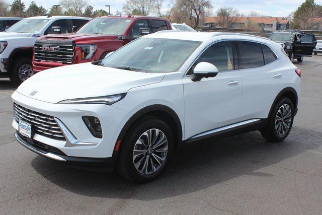 Photo of 2025 Summit White Buick Envision