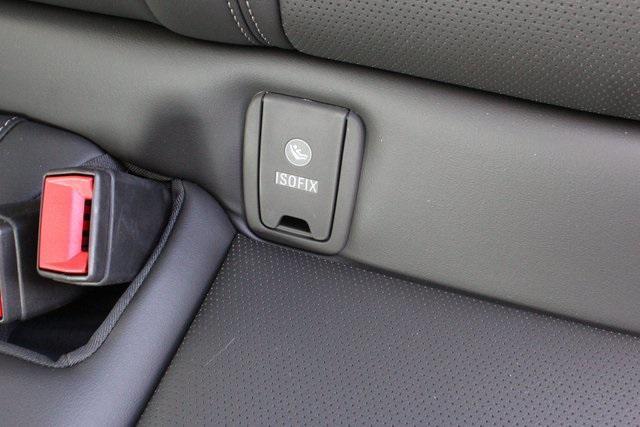 Photo of 2025 Summit White Buick Envision