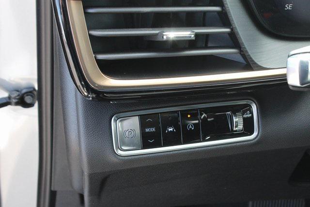 Photo of 2025 Moonstone Gray Metallic Buick Envision