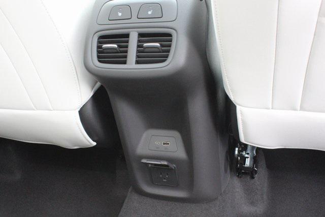Photo of 2025 Calypso Blue Metallic Buick Envision