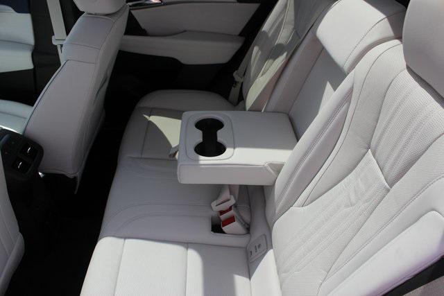 Photo of 2025 Calypso Blue Metallic Buick Envision