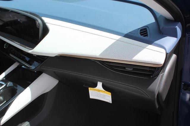 Photo of 2025 Calypso Blue Metallic Buick Envision