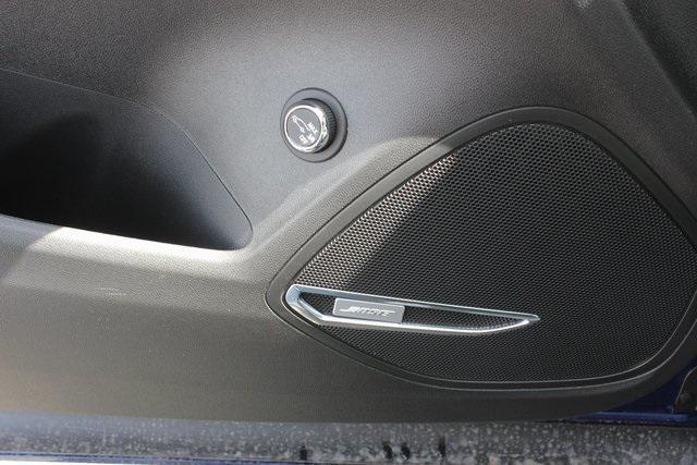 Photo of 2025 Calypso Blue Metallic Buick Envision