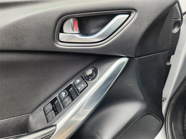 Photo of 2014 Liquid Silver Metallic Mazda Mazda6