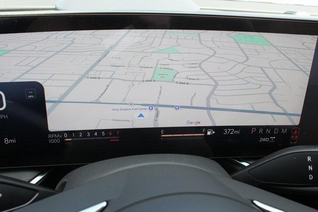 Photo of 2025 Summit White Buick Envision