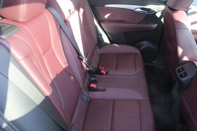 Photo of 2025 Carbon Flash Metallic Buick Envision
