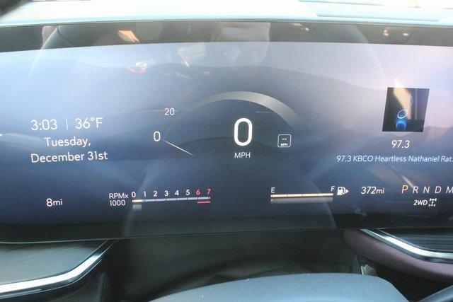 Photo of 2025 Carbon Flash Metallic Buick Envision