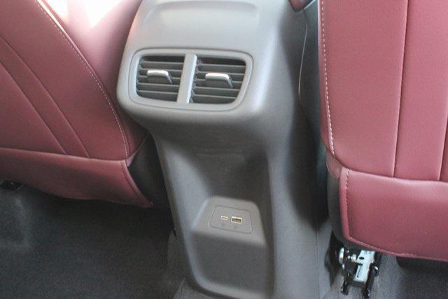Photo of 2025 Carbon Flash Metallic Buick Envision