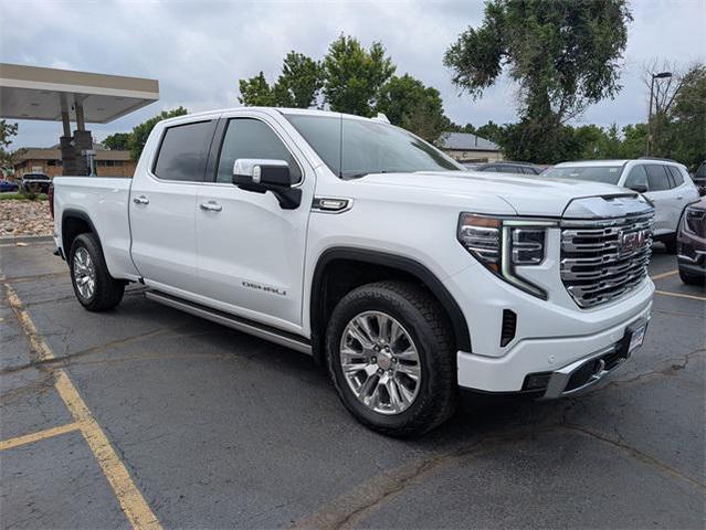 Photo of 2023 White GMC Sierra 1500