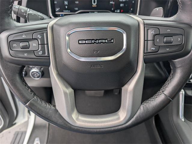 Photo of 2023 White GMC Sierra 1500