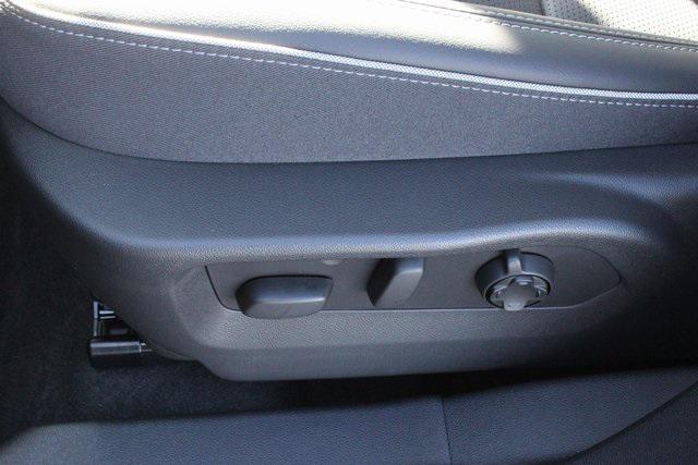 Photo of 2025 Ebony Twilight Metallic Buick Envision