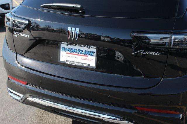 Photo of 2025 Ebony Twilight Metallic Buick Envision